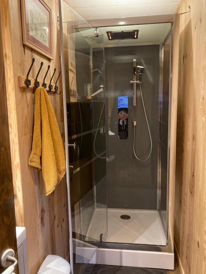 La Cour Secrete Appartement Dinan Buitenkant foto