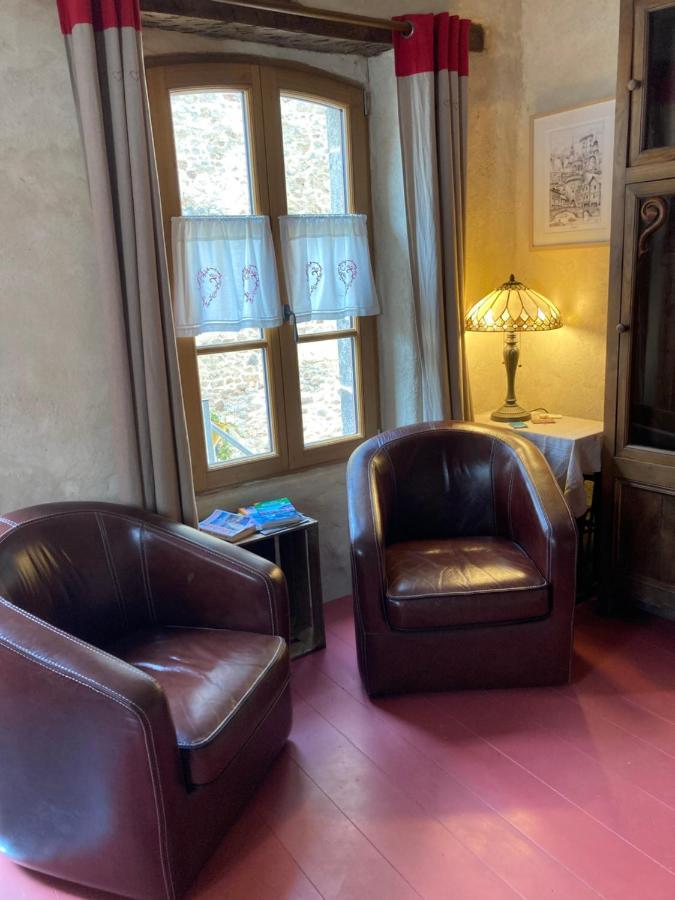 La Cour Secrete Appartement Dinan Buitenkant foto